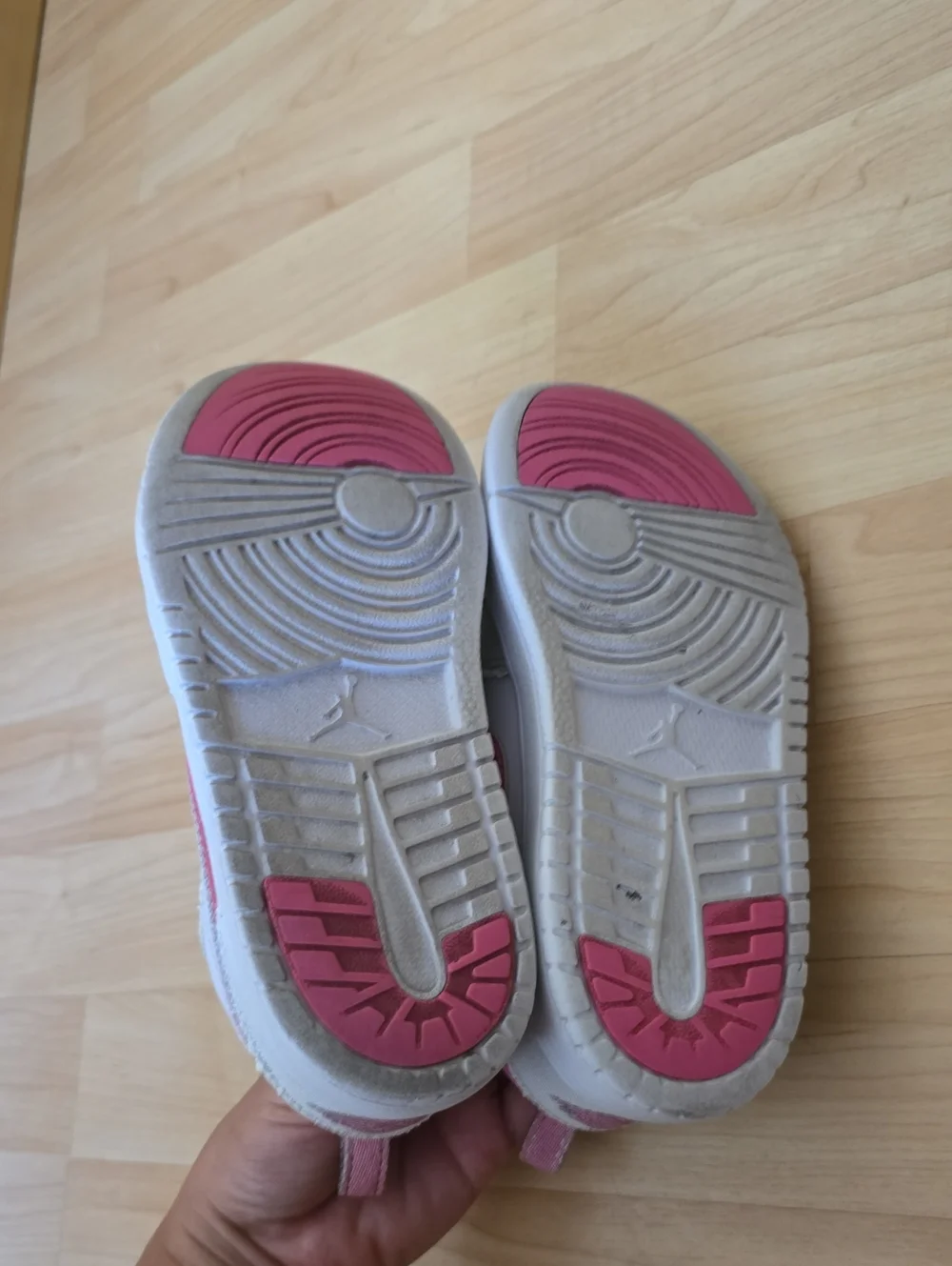 Jordan Kids White/Pink Low Alt Se  Sneakers with Pink Glitter Swoosh Size 13C